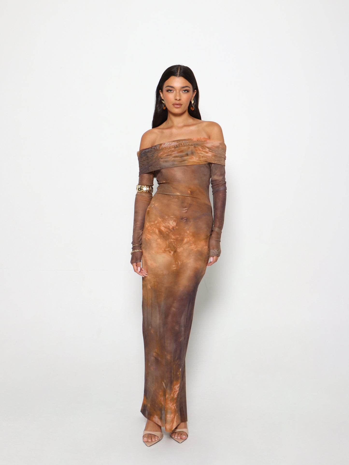 ALLURE GLOW MAXI DRESS