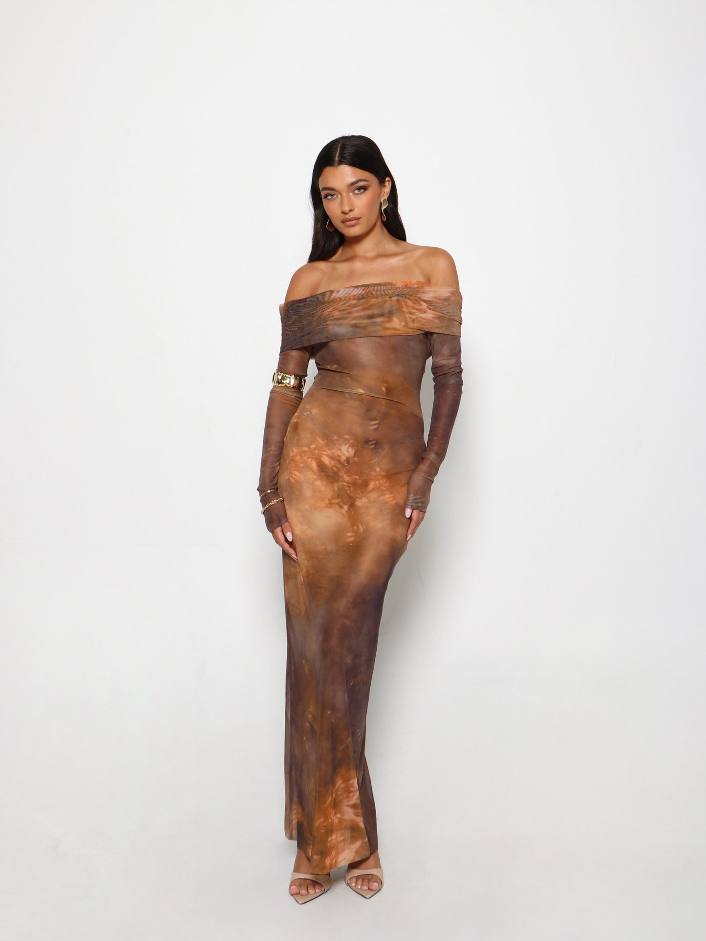 ALLURE GLOW MAXI DRESS