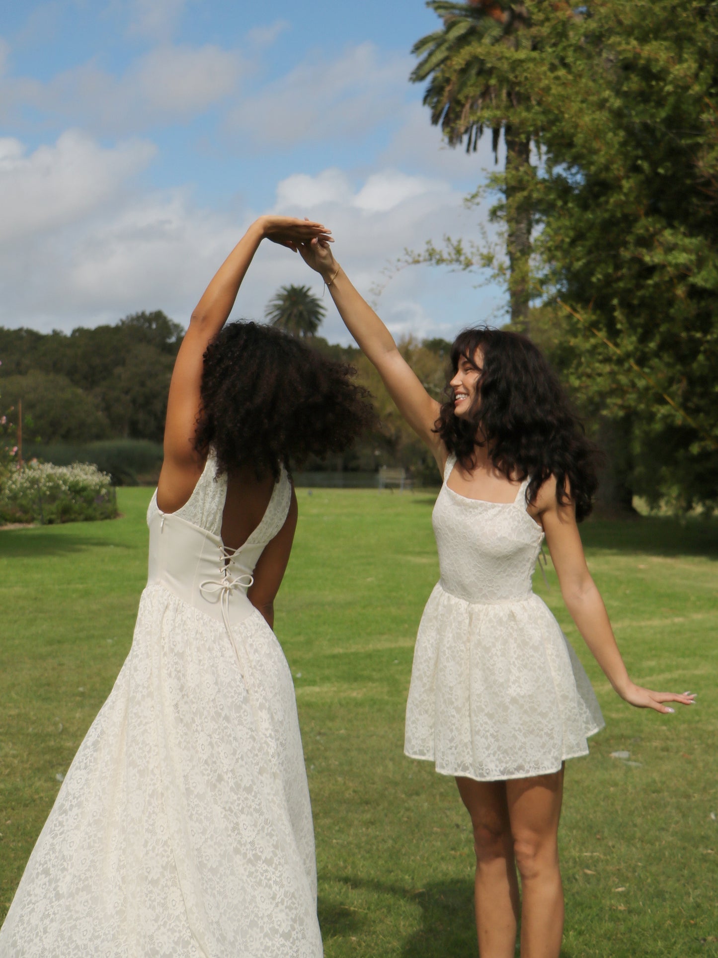 SUGAR LACE PUFF MINI DRESS