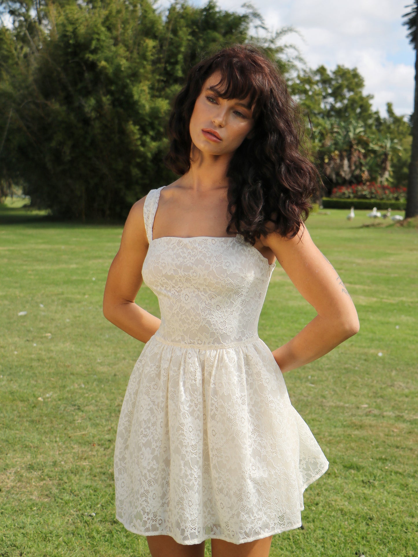 SUGAR LACE PUFF MINI DRESS