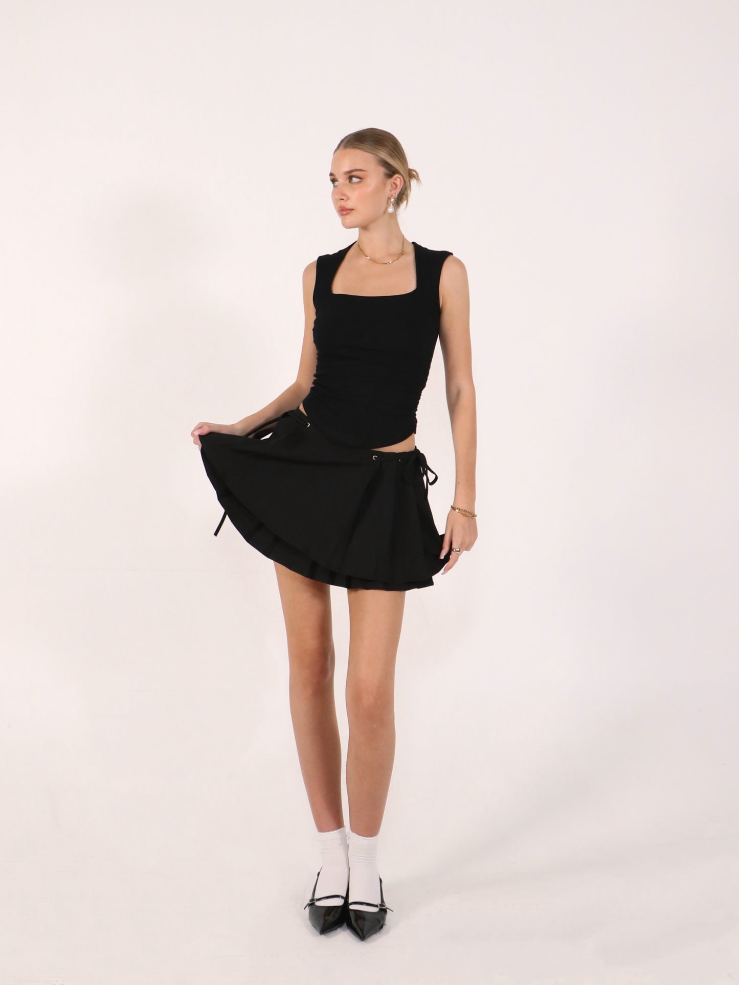 AVE SQUARE NECK TOP